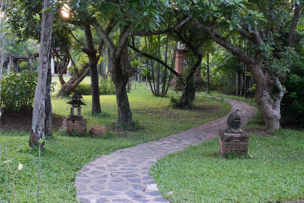 Taladya Homestay Чиангмай Екстериор снимка
